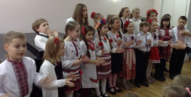Концерт «Свято весни і надії» пройшов в Київській дитячій музичній школі № 22 (фото)