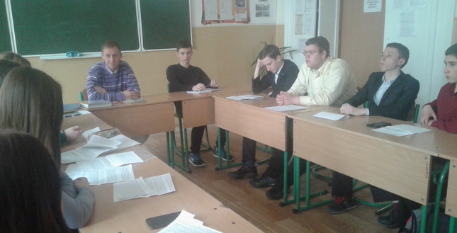 В СЗШ №55 пройшов «круглий стіл», присвячений 100-річчю створення Української Центральної Ради