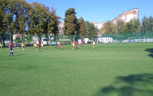 Юні спортсмени ДЮСШ № 26 гідно тримають честь району
