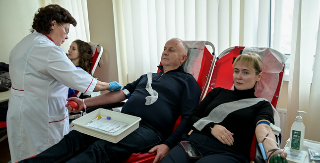 За ініціативи районної влади у Святошині організовано забір крові