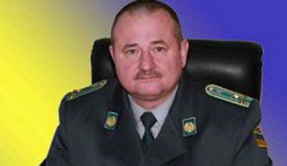 Голова Святошинського району Ілля Сагайдак відвідав родину загиблого генерала Ігоря Момота