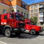 117647