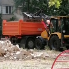 7307