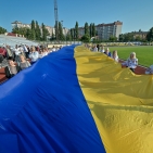 120100