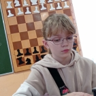 122161