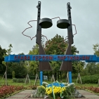127182